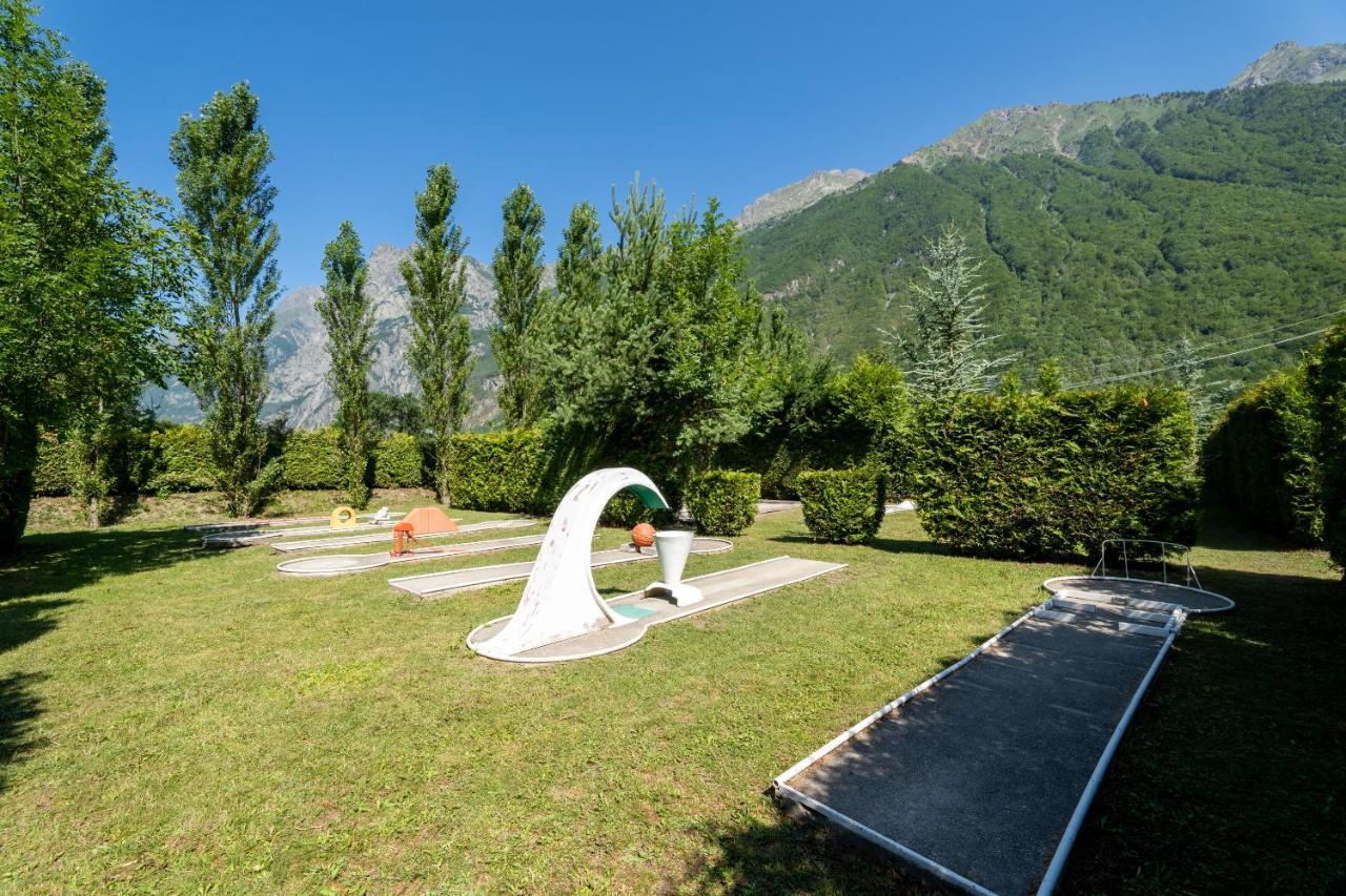 Grandes Sables Camping Le Rochetaillee酒店 外观 照片